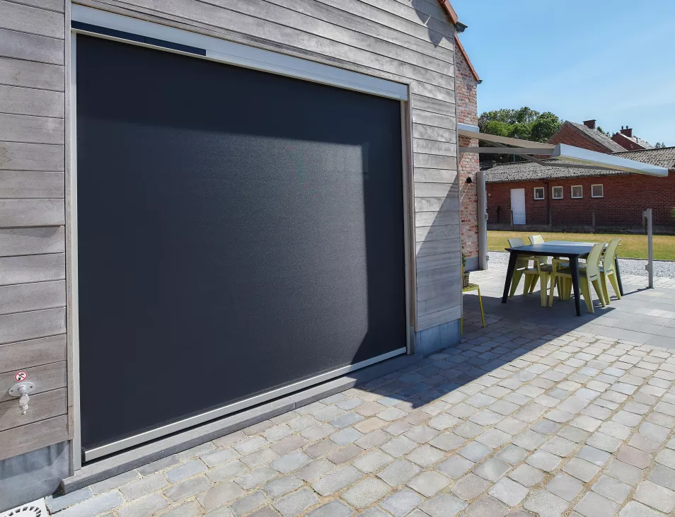 Solarfix Screens